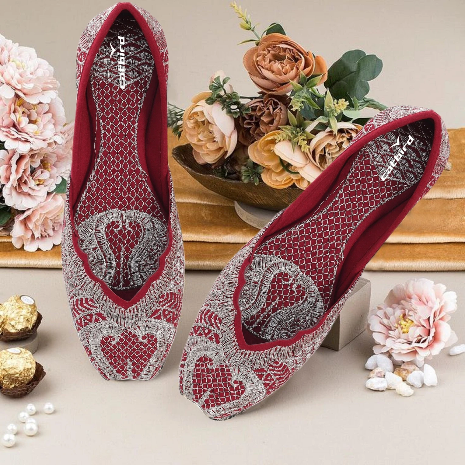 CATBIRD Embroidered Tradtional Flats Mojari, Ethnic Shoes, Punjabi Jutis For Women (Beige , 4) - Image 5